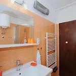 Bugenvila Apartment *